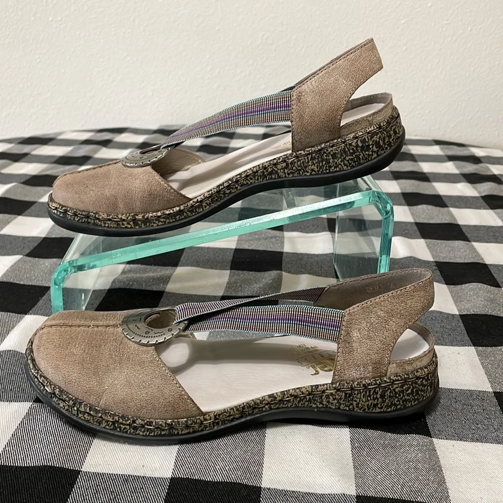 Rieker Daisy Antistress Slingback Closed Toe Leather Shoes Size 39/8.5-9